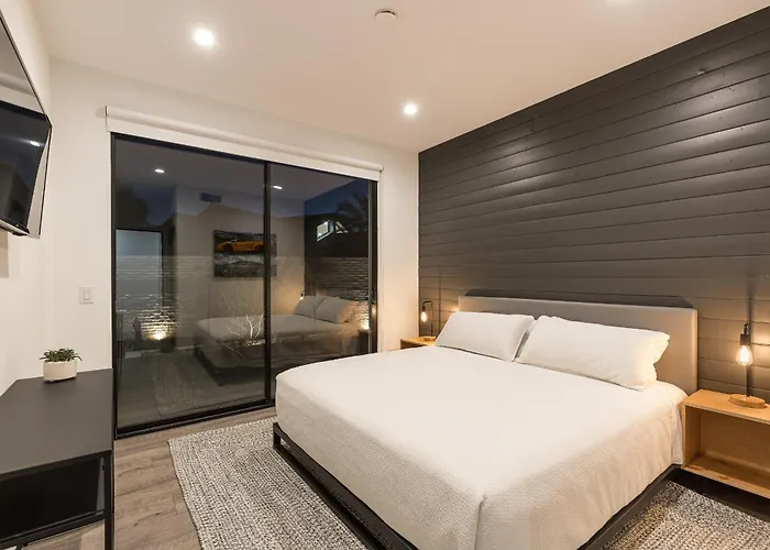 Holiday home Luxury Micro-resort, Theater, Sauna, Heated Pool Phoenix