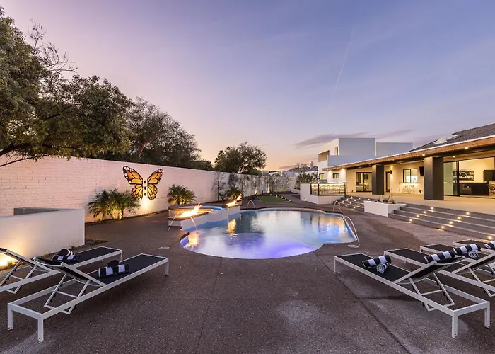 Luxury Micro-resort, Theater, Sauna, Heated Pool